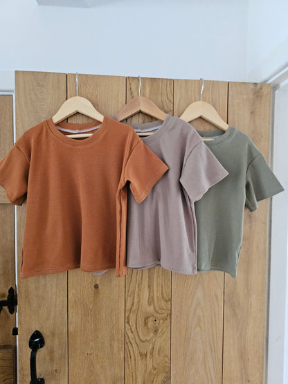 ESSENTIAL OVERSIZED TEES